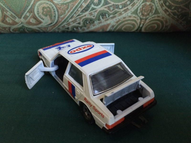 Illustration for article titled French Friday: Matchbox Super Kings Peugeot 305
